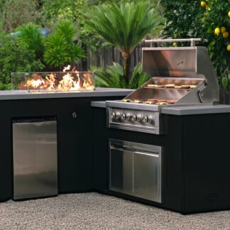 Premium Outdoor Kitchen